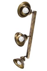 Spot triple en laiton patiné verni. Moretti Luce. Spot triple en laiton patiné verni. Moretti Luce.