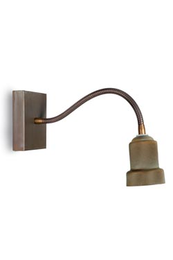 Silene reading lamp in aged brass. Moretti Luce. 