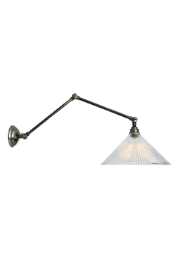 Applique abat-jour en verre prismatique et argent antique Rebell style industriel. Mullan. 
