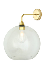 Applique boule en verre transparent pour la salle de bain. Mullan. Applique boule en verre transparent pour la salle de bain. Mullan.