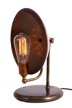 Lampe en laiton antique Cullen. Mullan. 