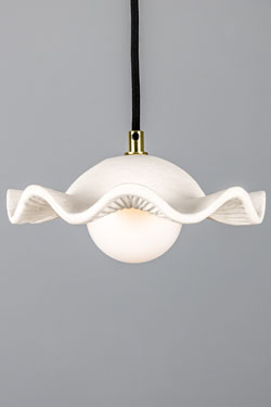 Rivale wavy and grooved ceramic pendant lamp. Mullan. 