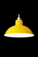 Osson suspension en aluminium jaune. Mullan. Osson suspension en aluminium jaune. Mullan.