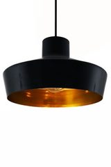 Passion large suspension en métal noir mat et intérieur doré. Mullan. Passion large suspension en métal noir mat et intérieur doré. Mullan.