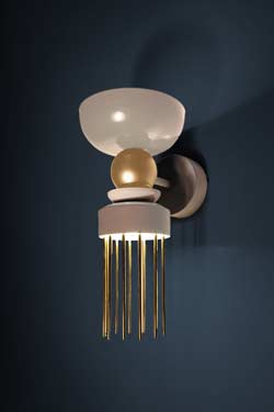 Small white and gold Art Deco wall light by Boheme. Myo. 