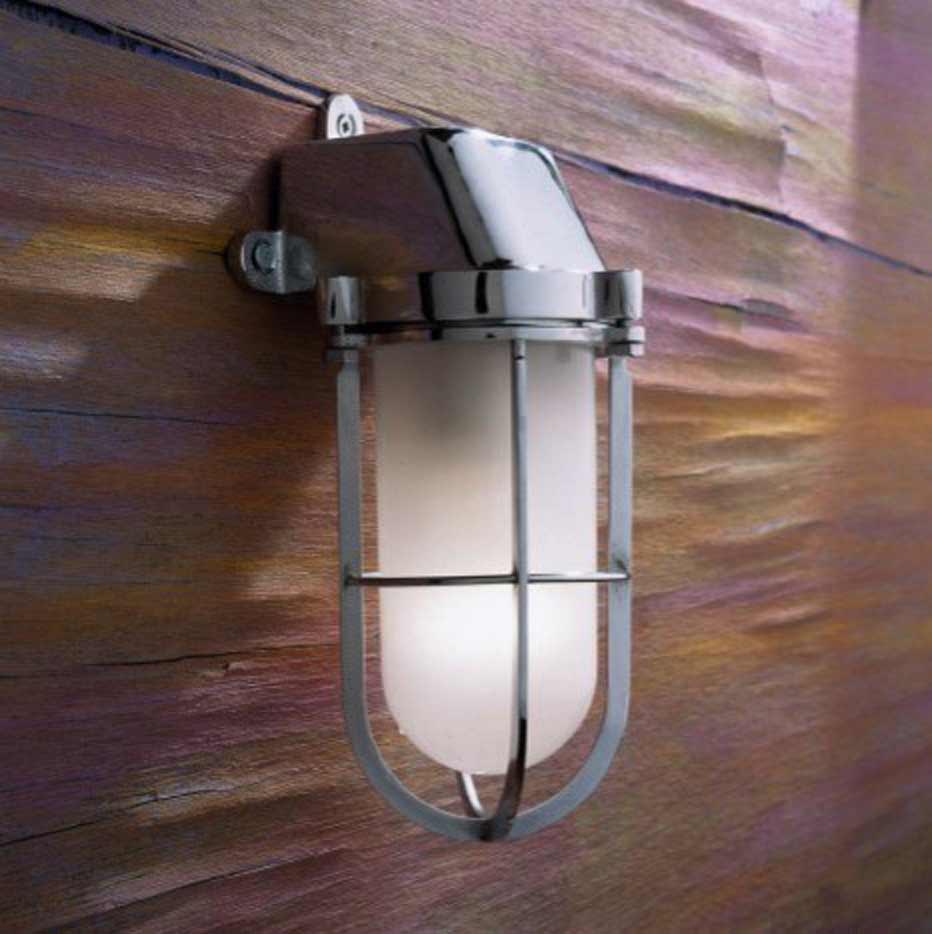 Admiral wall light in chrome-plated bronze with sand-blasted glass. Nautic by Tekna. 