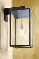 Ilford Wall bronze antique PM. Nautic by Tekna. Ilford Wall bronze antique PM. Nautic by Tekna.