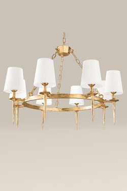 Mancha chandelier 8 lights gold. Objet insolite. 