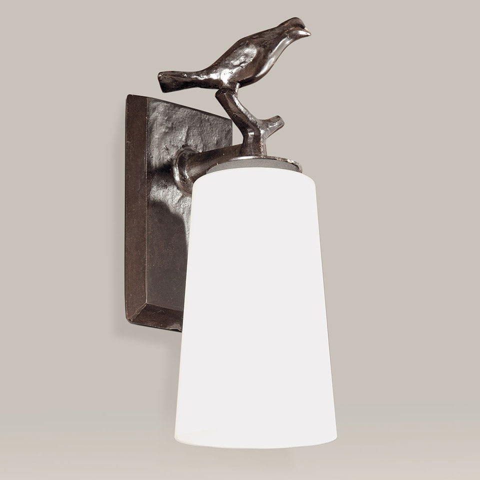 Plume outdoor wall lamp bird in patinated bronze. Objet insolite. 