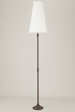 Stanislas classic floor lamp in patinated bronze. Objet insolite. 