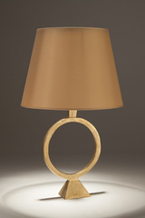 Lampe de table en bronze doré pied avec un large anneau Sonia. Objet insolite. 