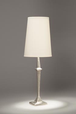 Adam thin silver bronze table lamp. Objet insolite. 