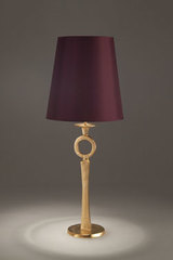 Fine table lamp in solid gilt bronze. Objet insolite. 