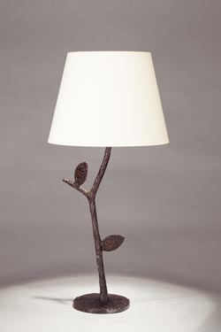 Flora plant table lamp in black patinated bronze. Objet insolite. 