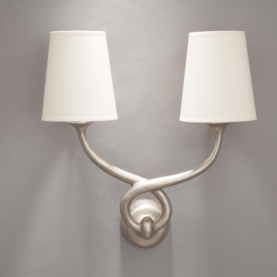 Aladin 2-light silver wall lamp. Objet insolite. 