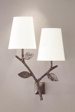 Flora wall lamp 2 plant lights in black patinated bronze. Objet insolite. 