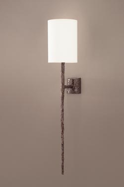 Héra long wall lamp in patinated black bronze. Objet insolite. 