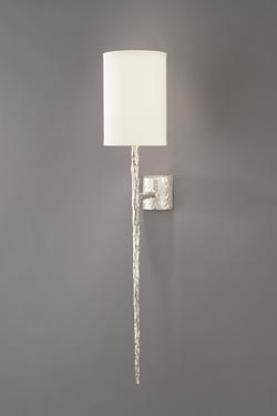 Héra long spear wall lamp in silvered bronze. Objet insolite. 