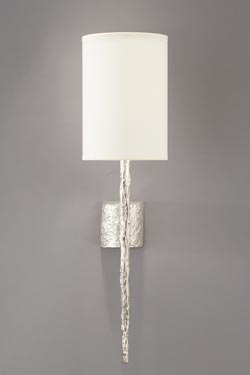 Hera short wall light in satin nickel bronze. Objet insolite. 