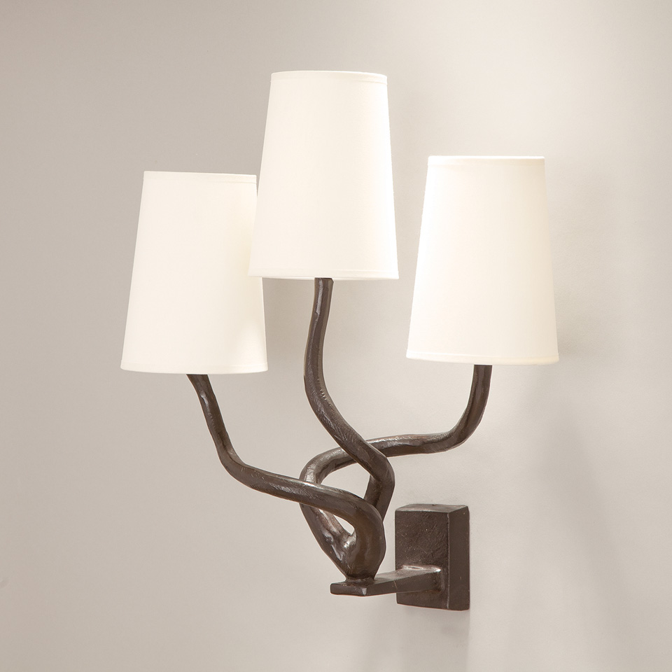 Patined black bronze wall lamp Triple, white lampshades. Objet insolite. 