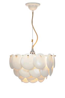 Pempridge petite suspension en porcelaine fine. Original BTC. 