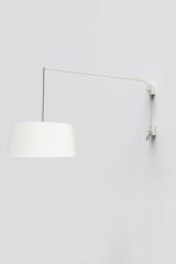 Offset wall light in white with white lampshade Raisa. Robin. 