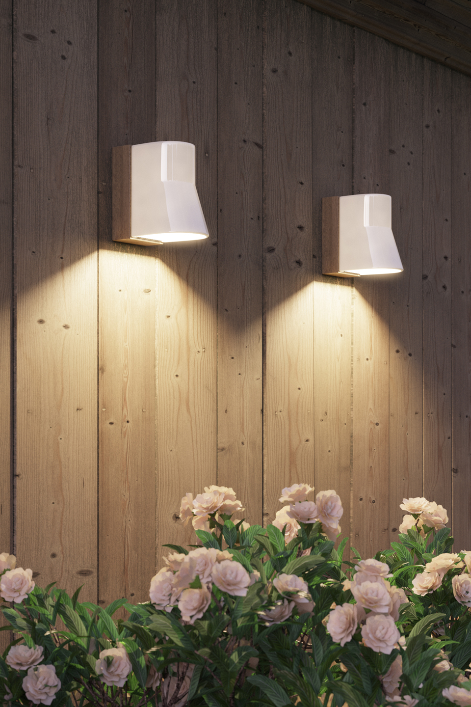 teak wall lamp