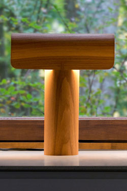 Teelo lampe de table en bouleau naturel. Secto Design. 