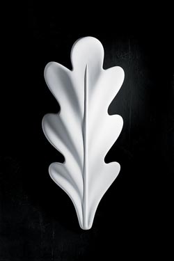 White plaster oak leaf shaped wall lamp . Sedap. 