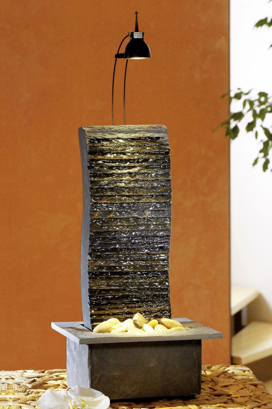 Fontaine En Pierre Naturelle Rectangle Vertical Interieur Seliger Specialiste Des Fontaines Interieur Et Jardin Pierre Et Inox Ref 11040114