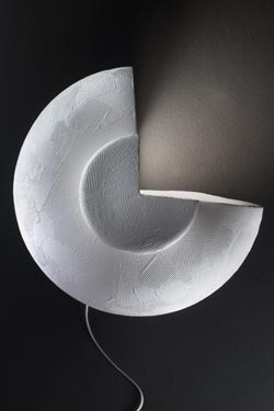 Open Ming lampe forme vase ouvert en céramique argentée. Munari par Stylnove Ceramiche. 