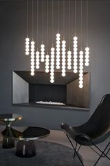 Abacus suspension longue boules blanches 140cm. Terzani. Abacus suspension longue boules blanches 140cm. Terzani.