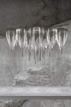 Atlantis silver draped chandelier 150cm. Terzani. 