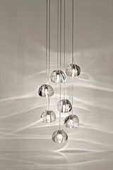 Mizu suspension 7 gouttes de cristal transparent. Terzani. Mizu suspension 7 gouttes de cristal transparent. Terzani.