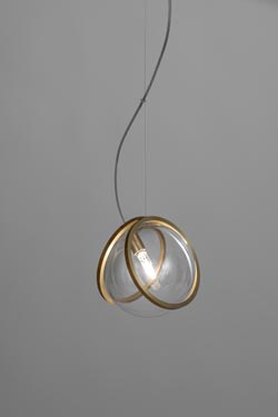 Pug pendant light in brass and clear glass. Terzani. 