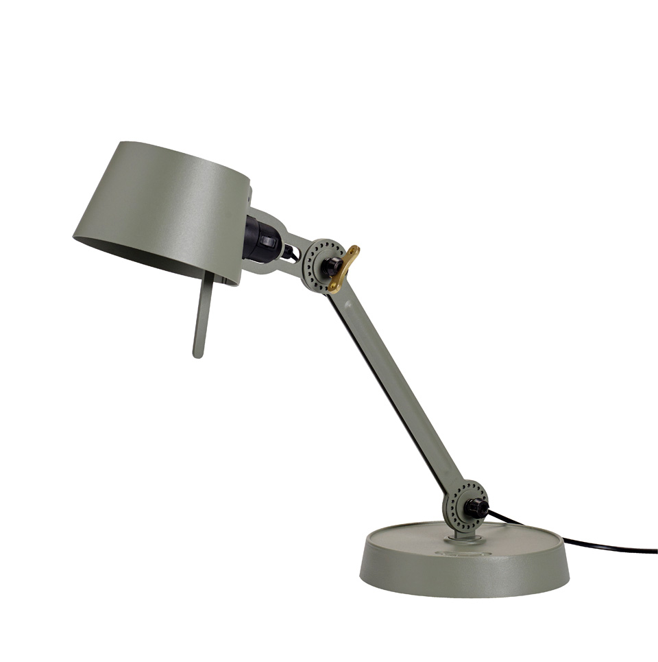 Petite lampe de bureau kaki style industriel en métal Bolt Desk, TONONE, Luminaires design industriel