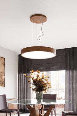 WoodLED suspension ronde en chêne 90cm. Trilum. 