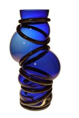 Vase Colors Ring bleu nuit. Vanessa Mitrani. 