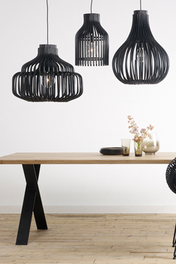 Bulb pendant lamp in black rattan bulb shape. Vincent Sheppard. 