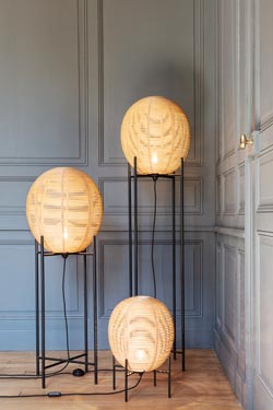 Sari table or floor lamp in natural rattan. Vincent Sheppard. 