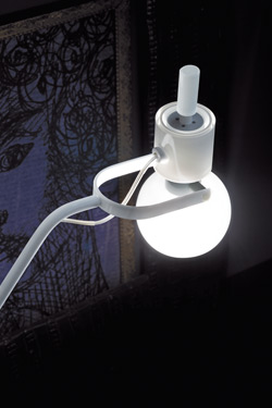 Vega LT Modern Murano Glass Desk Lamp - White. Vistosi. 