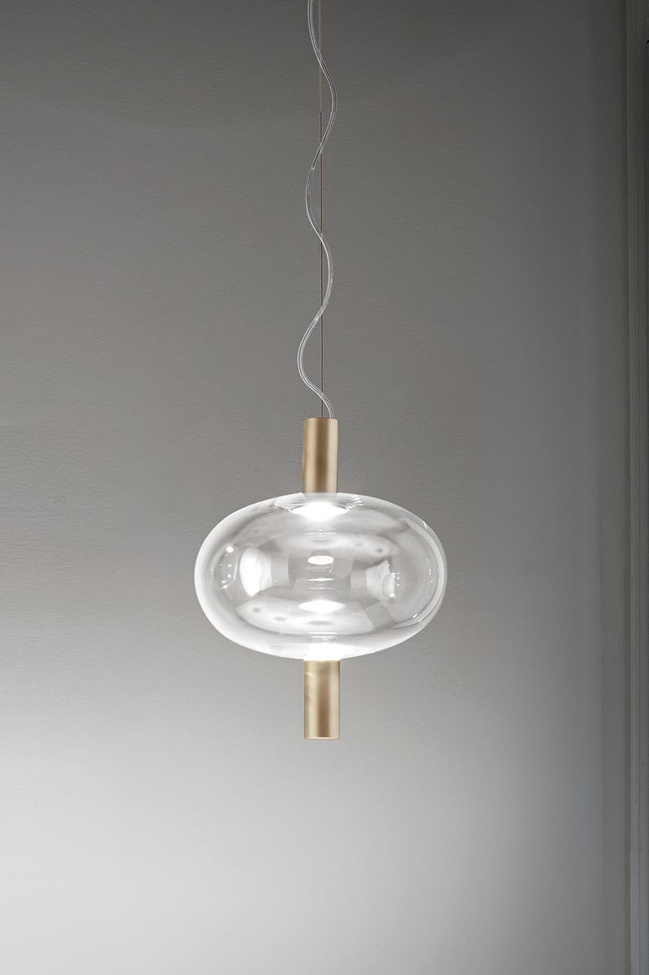 Reflex suspension contemporaine ovale à éclairage LED. Vistosi. 