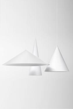 Extra Large white pendant long cone . Watsberg. 