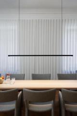 Linier suspension rampe avec éclairage LED . Watsberg. Linier suspension rampe avec éclairage LED . Watsberg.